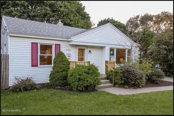 1st image of 826 Everglade Dr SE
