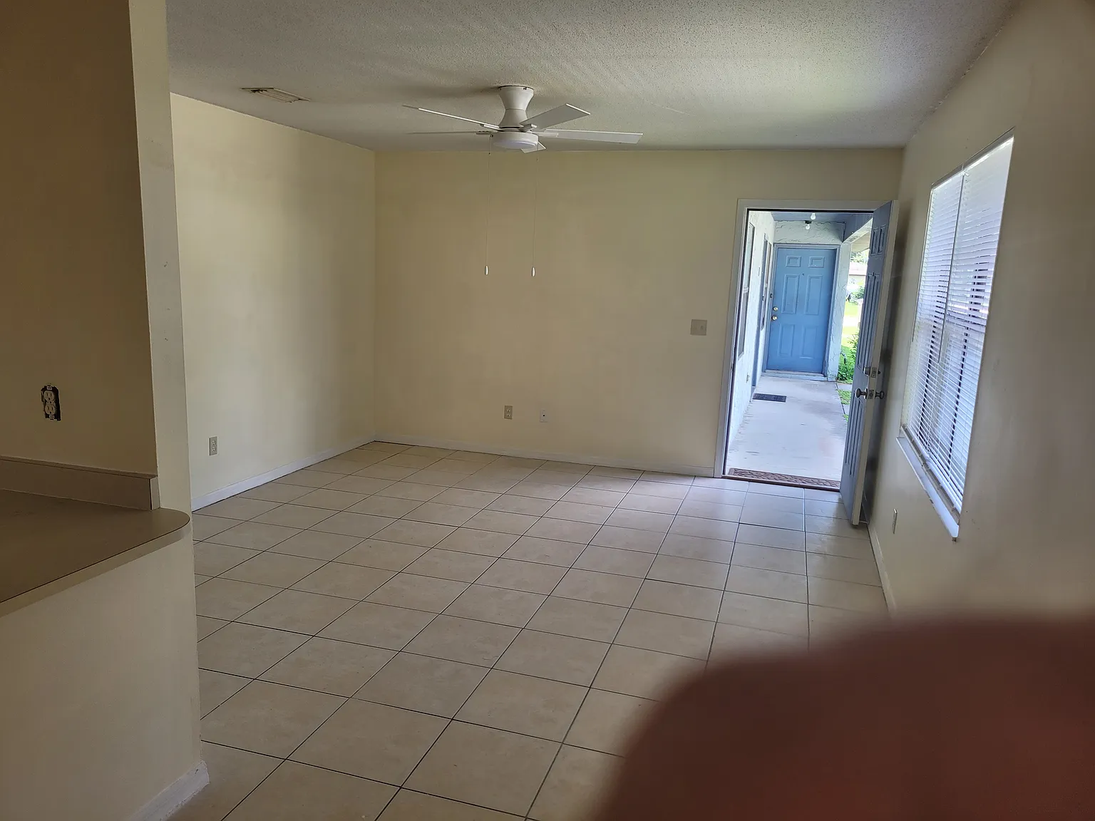 2 bed, 875 sqft, $1,100 — Photo 3
