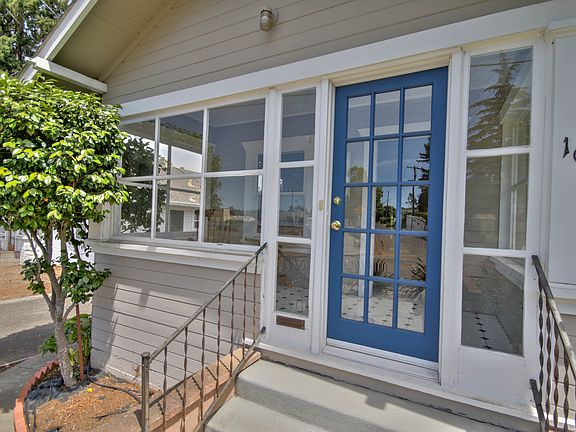 2nd image of 109 Hayes Ave