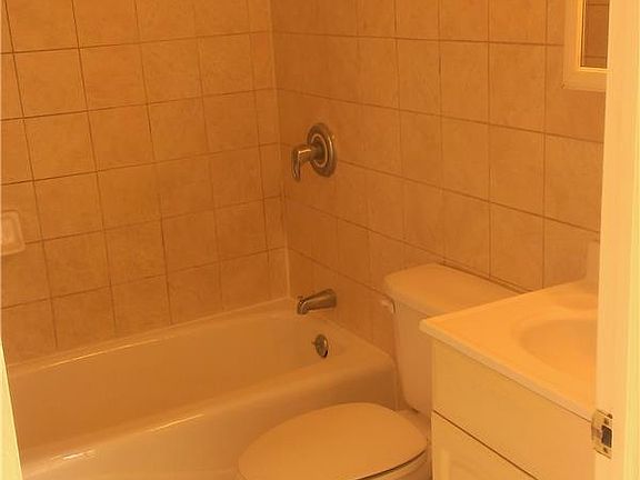 4th image of 137 E 116th St APT 2A
