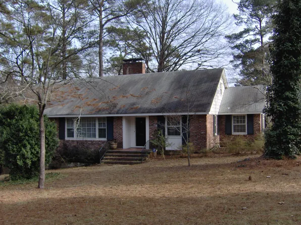 400 Kalmia Dr, Columbia, SC 29205