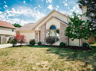 1911 Sweet Cider Rd, Fort Wayne, IN 46818