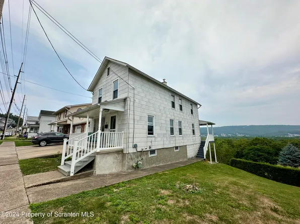 47 Pulaski St, Hanover Township, PA 18706
