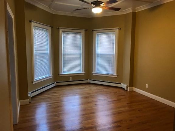4th image of 22 Grove St APT 1