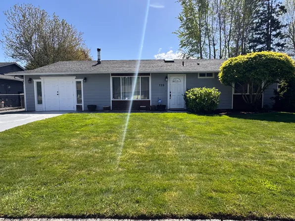 729 2nd Ave NE, Pacific, WA 98047