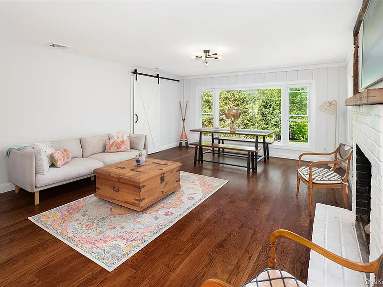 9 S Shore Dr — Photo 11