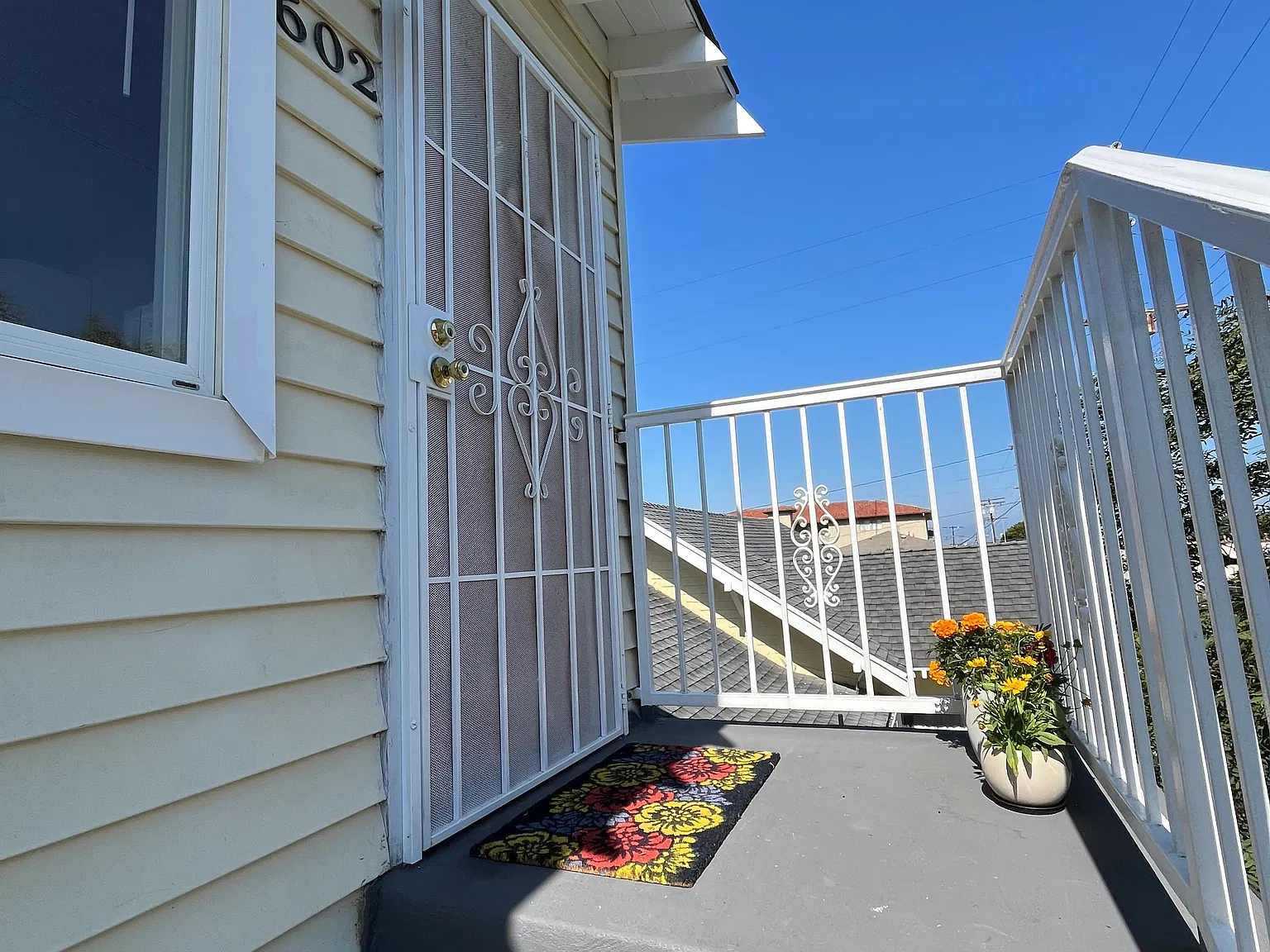 1 bed, 550 sqft, $1,950 — Photo 1
