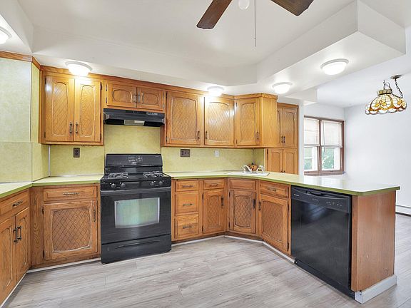 Large Kitchen