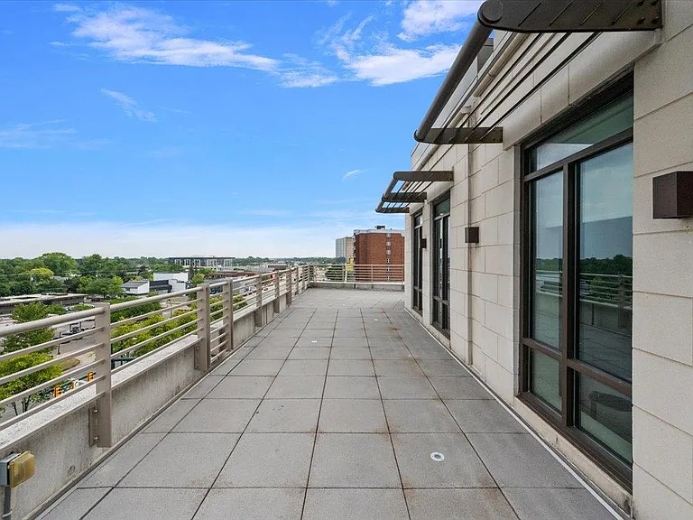 34901 Woodward Ave #5 — Photo 69