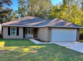 6461 Hunter St, Milton, FL 32570