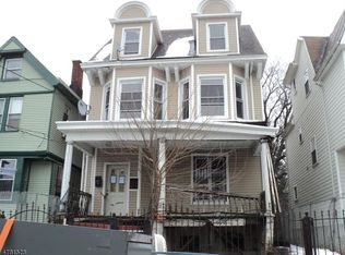 95 N 9th St, Newark, NJ 07107