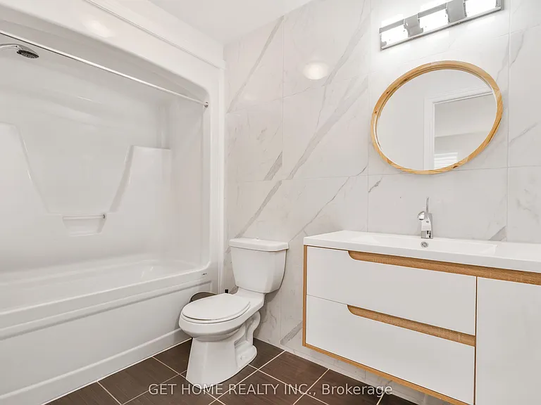 541 Starwood Dr #UPPER — Photo 20