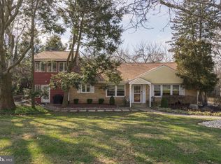 726 Llanfair Rd, Jenkintown, PA 19046