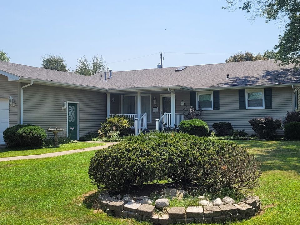 1st image of 3205 Blackberry St
