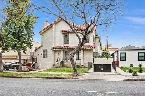 219 N Isabel St #4 Photo 1