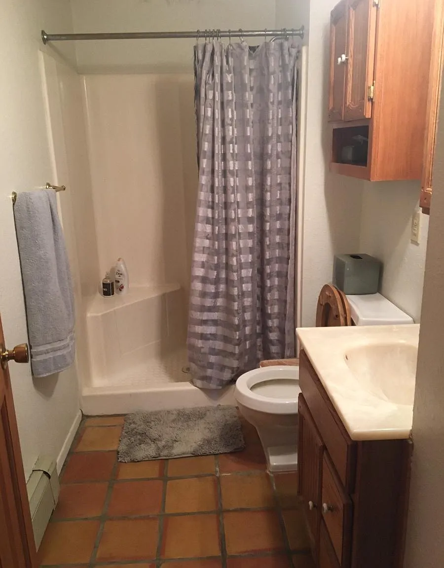 1 bed, 400 sqft, $1,200 — Photo 4