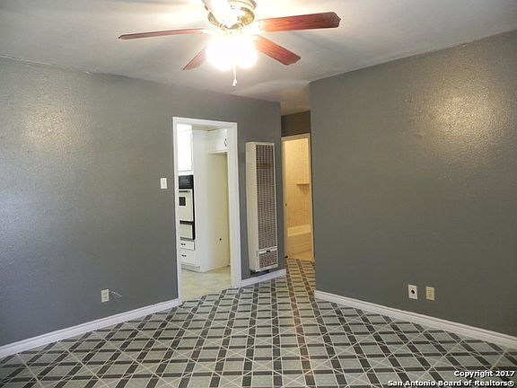 3rd image of 7611 Cartwheel Ln
