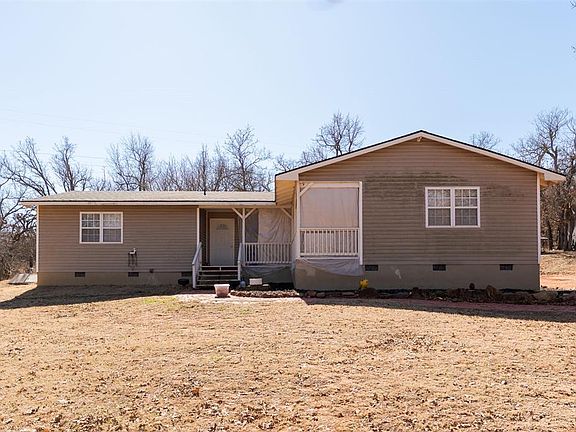 2nd image of 329302 E 1022nd Rd