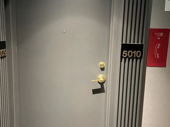 950 Portage Pkwy, Vaughan, ON