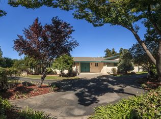 2661 E Greenland Dr, Merced, CA 95340