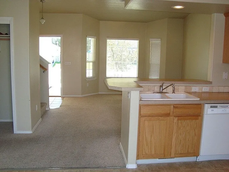 5107 Weston Ave — Photo 6