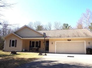 6113 Harmony Hill Dr, Rhinelander, WI 54501