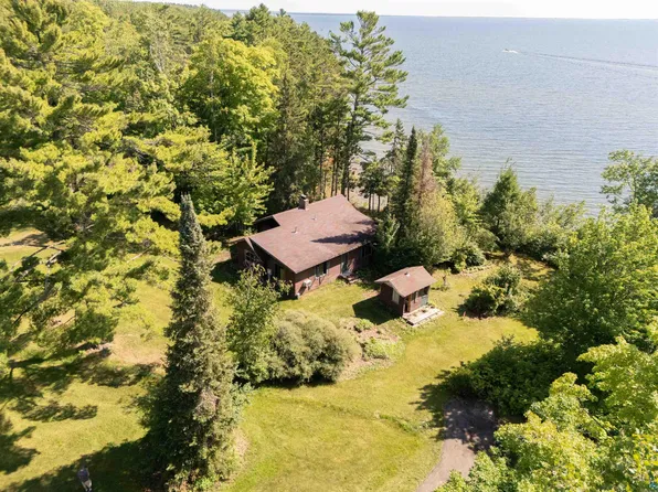920 Superior Ave, Washburn, WI 54891