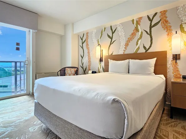 410 Atkinson Dr #657, Honolulu, HI 96814