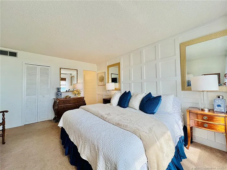 9400 S Ocean Dr #202 — Photo 29