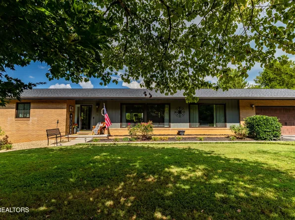 314 Middleton Dr, Townsend, TN 37882