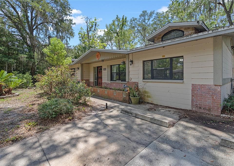 1st image of 1717 NE 28TH AVENUE