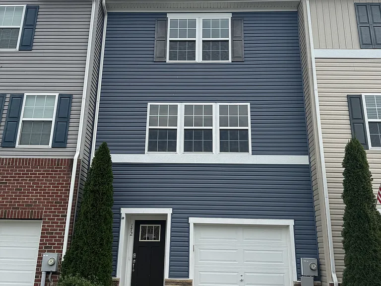 172 Drexel Ct #1 — Photo 2