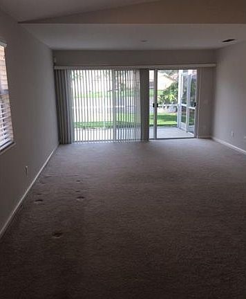 5th image of 28085 Boccaccio Way
