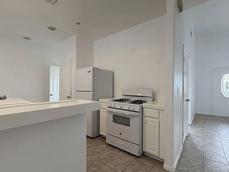 7216 Yates St. — Photo 10
