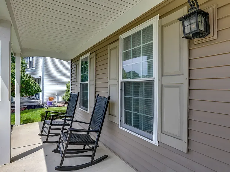 151 Rambling Rd — Photo 39