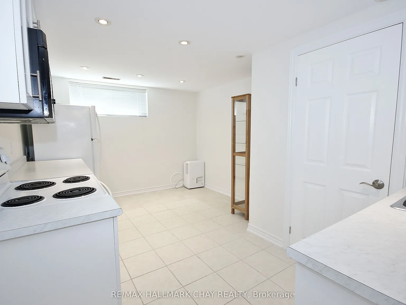 1 bed, $2,000 — Photo 4