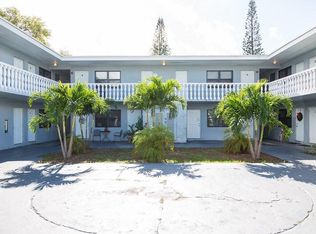 1530 NE 136th St, Miami, FL 33161