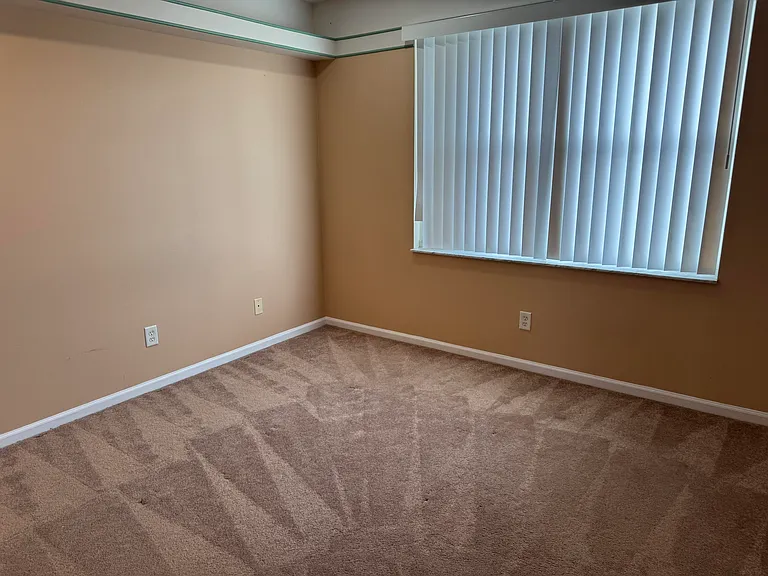 3472 Commodore Ct — Photo 13