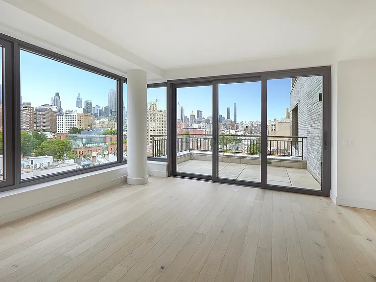 428 W 19th St #10A — Photo 2