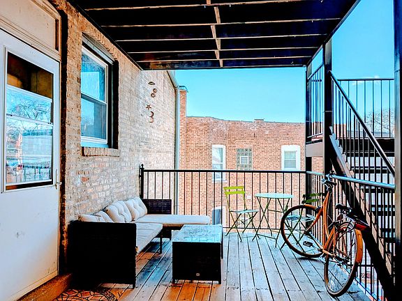 5th image of 6146 N Ravenswood Ave APT 3E