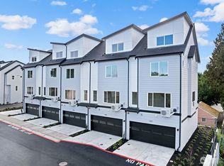 1423 SW 111th Ln, Seattle, WA 98164