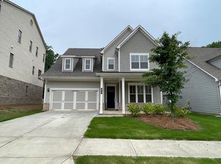 673 Avondale Creek Dr, Decatur, GA 30032