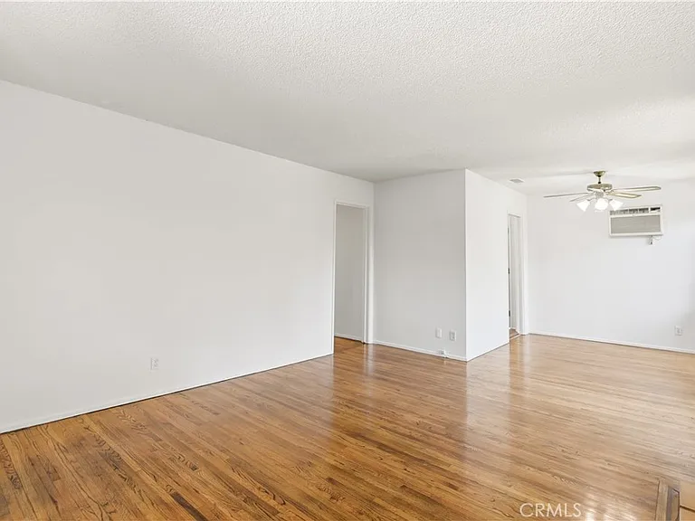 4450 Matilija Ave — Photo 14