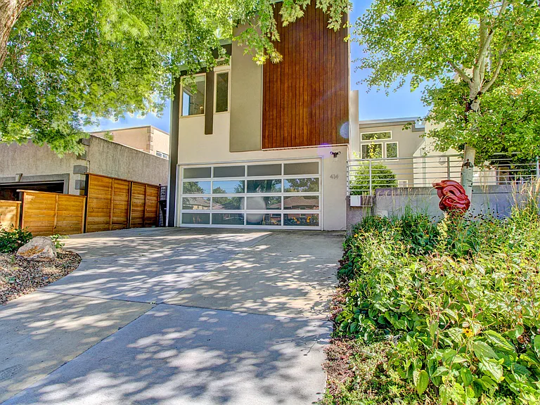 414 N Harrison St — Photo 40