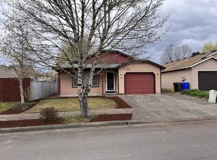 489 NW 24th St, Gresham, OR 97030