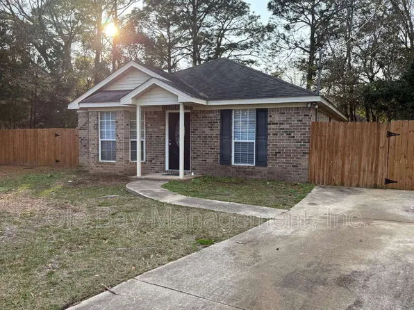 3424 Fairfield Rd, Mobile, AL 36605