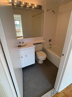 Rented by eRealty Advisors Inc | media 23