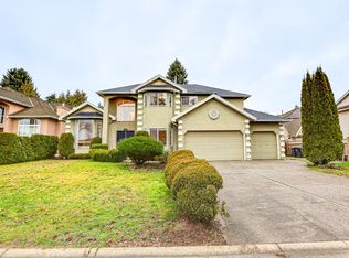 17079 57th Ave, Surrey, BC V3S 8M9