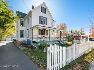 205 E Nebraska St, Elburn, IL 60119