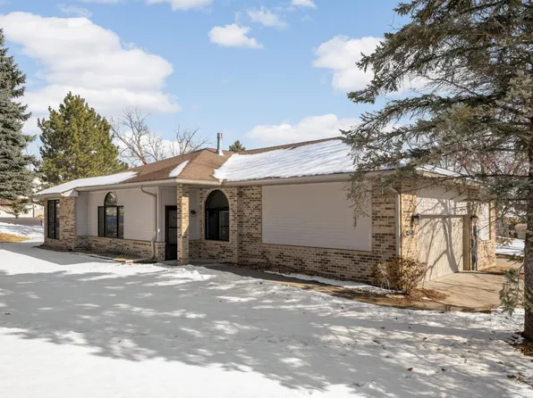 4125 Arbor Ln, Eagan, MN 55122